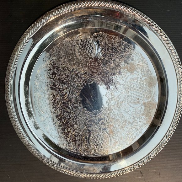 Vintage Round Amston Silver Platter/Tray Pineapple - Picture 2 of 2